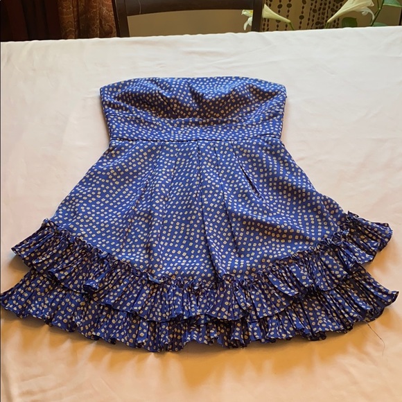 BCBGeneration Dresses & Skirts - BCBGENERATION Strapless Dress size 6